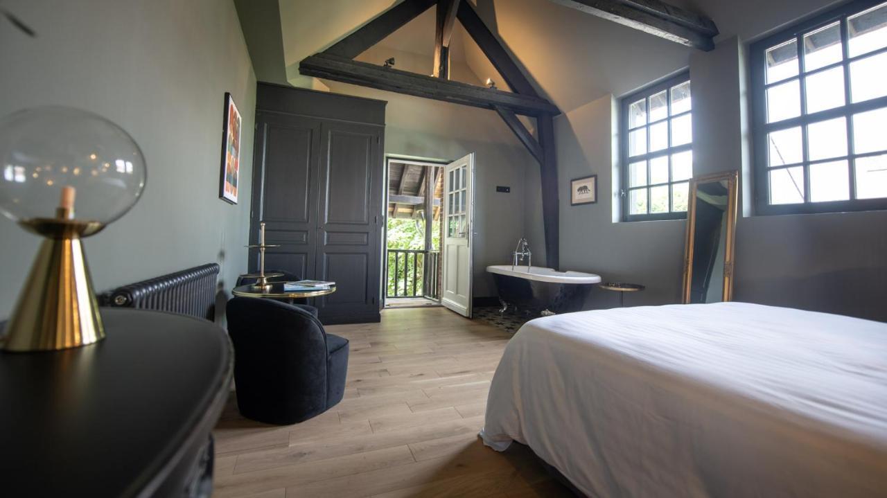 Maison Heronniere กงเปียญ ภายนอก รูปภาพ